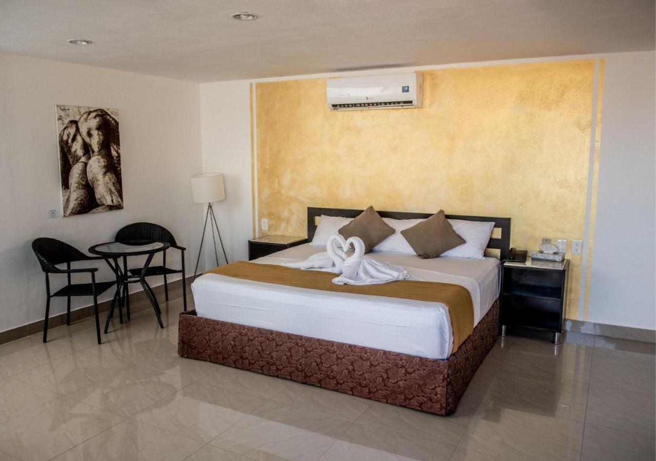 Sunrise 42 Suites By Holiday In Playa Playa del Carmen Dış mekan fotoğraf